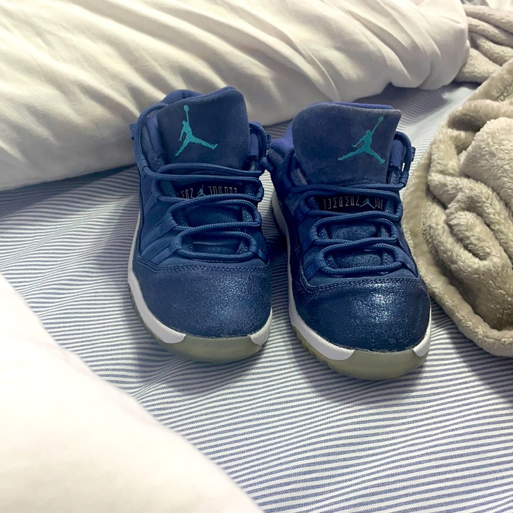 Jordan 11 low PS size 3Y